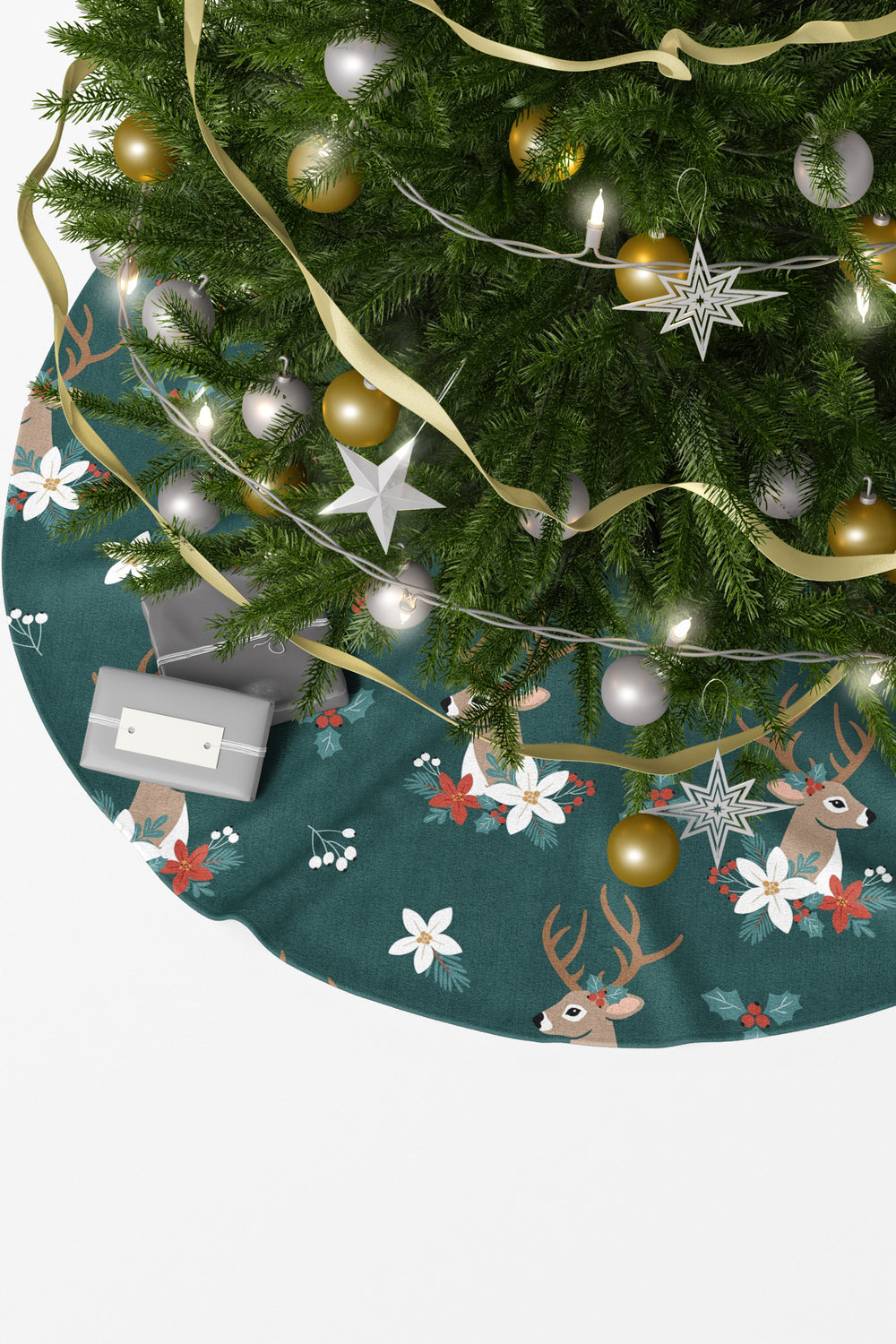 Yeşil Geyik Desenli Yılbaşı Çam Ağacı Örtüsü