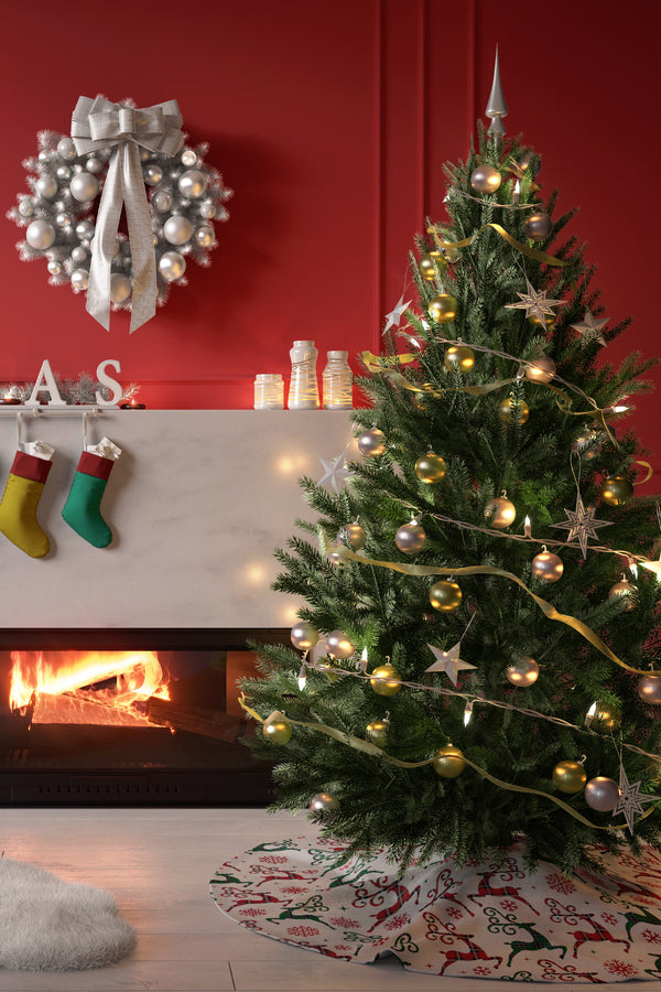 Noel Temalı Geyik Desenli Yılbaşı Çam Ağacı Örtüsü